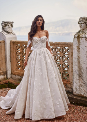Strapless Beaded Ivory Lace Tulle Wedding Dress With Removable Straps